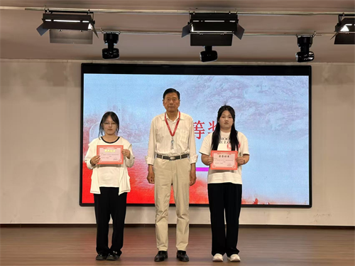 “青春風(fēng)采，五四之光”主題演講活動(dòng)