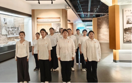 探秘千年文脈，共赴文化之約———會(huì)計(jì)學(xué)院師生赴保定市博物館開(kāi)展沉浸式研學(xué)