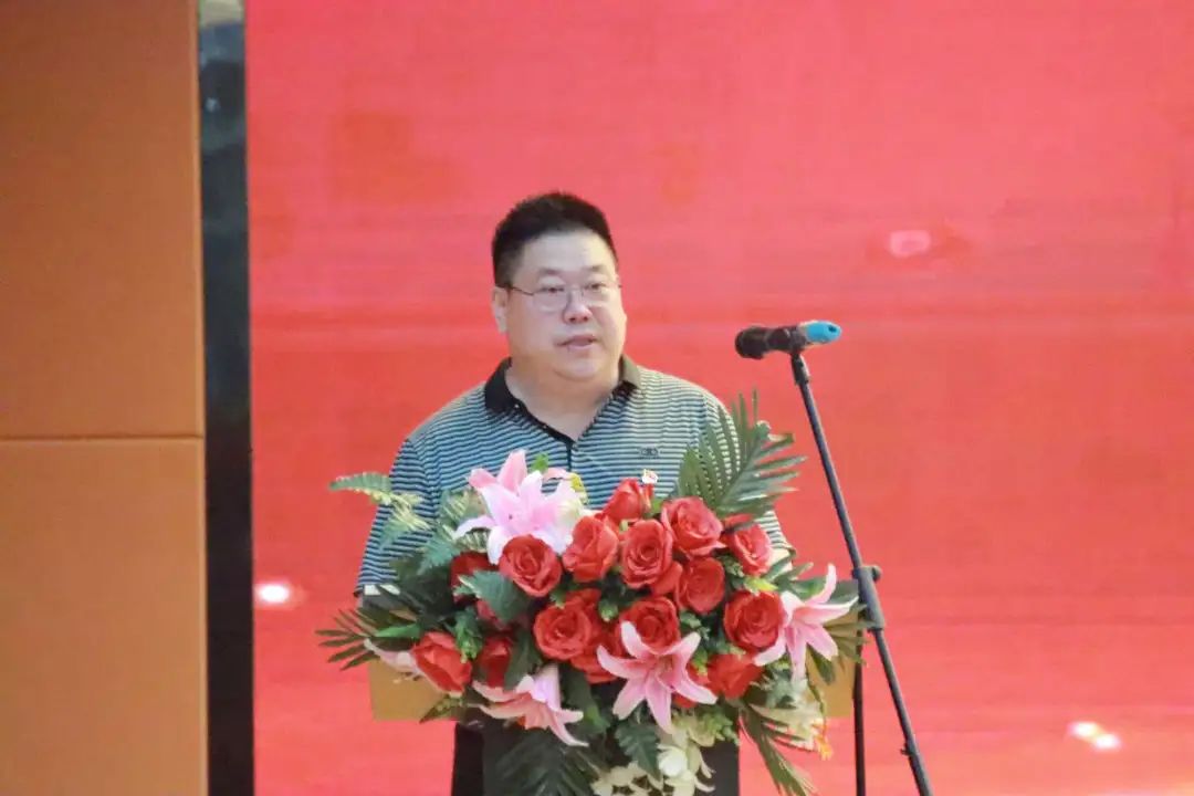 【青春綻放，學(xué)苑風(fēng)采】｜信息科學(xué)與工程學(xué)院｜“青春力量，經(jīng)典傳承”馬列經(jīng)典誦讀大賽圓滿收官