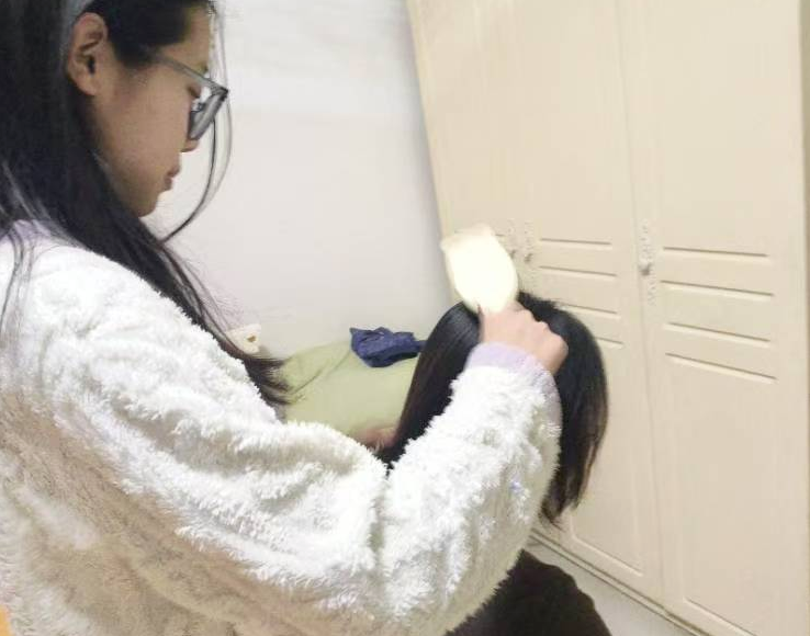 孝老愛親傳佳話，弘揚(yáng)美德樹新風(fēng)——感恩教育