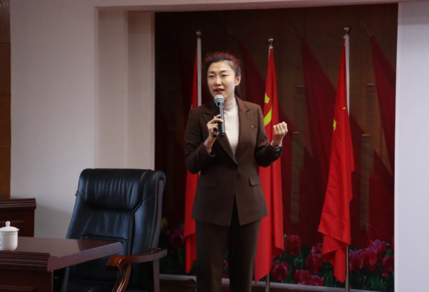 精研技巧，筑夢(mèng)成長(zhǎng)——輔導(dǎo)員素質(zhì)能力大賽技巧專題培訓(xùn)