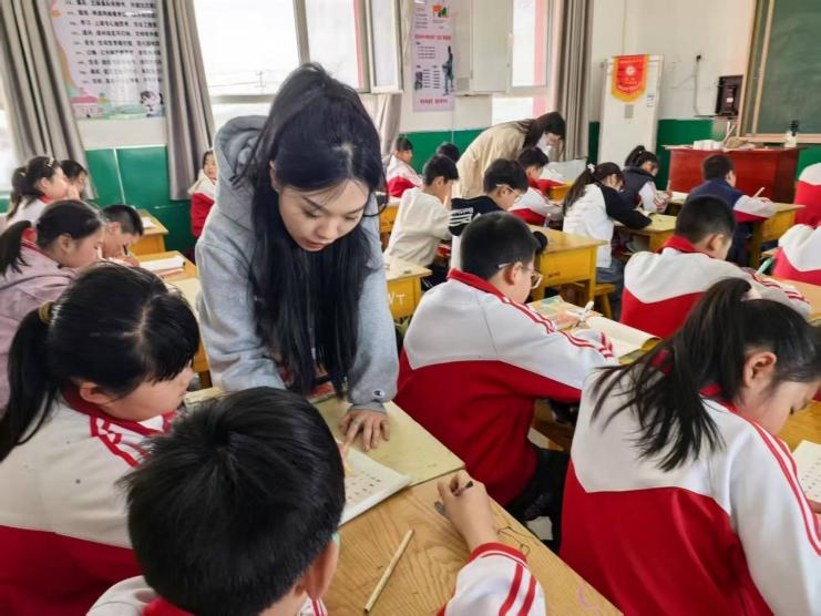 保定理工學院||教育學院||筆端傳薪火，實踐共成長——教育學院助力清苑區(qū)第五小學書法課程圓滿收官