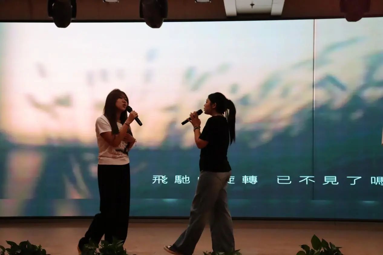 保定理工學(xué)院‖教育學(xué)院‖“以勞樹(shù)德傳薪火，以行踐知立標(biāo)桿”表彰大會(huì)圓滿(mǎn)落幕