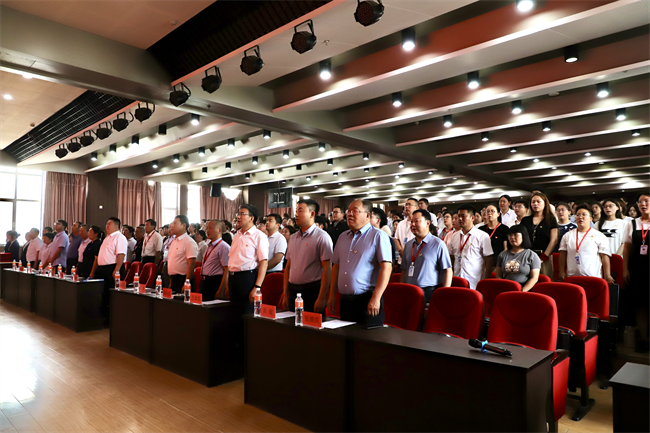 保定理工學(xué)院隆重舉行慶祝建黨104周年暨2024-2025學(xué)年“兩優(yōu)一先”表彰大會(huì)