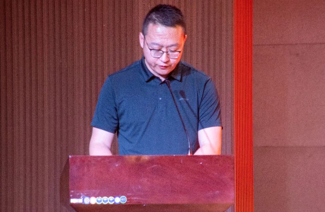 “礪技修能擔(dān)使命 勇毅篤行樹楷?！薄Y源學(xué)院2024年度表彰大會圓滿舉行