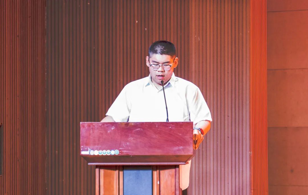 “礪技修能擔(dān)使命 勇毅篤行樹楷?！薄Y源學(xué)院2024年度表彰大會圓滿舉行