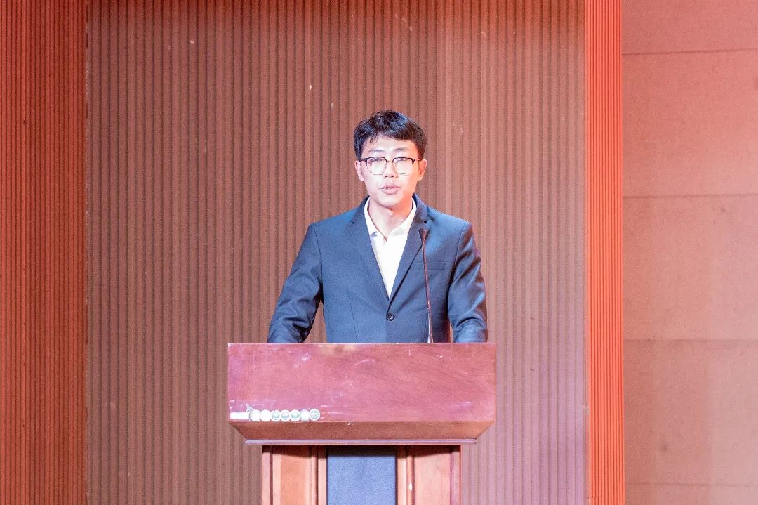 “礪技修能擔(dān)使命 勇毅篤行樹楷?！薄Y源學(xué)院2024年度表彰大會圓滿舉行